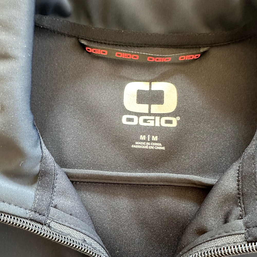 OGIO Black Softshell Jacket - Picture 4 of 6